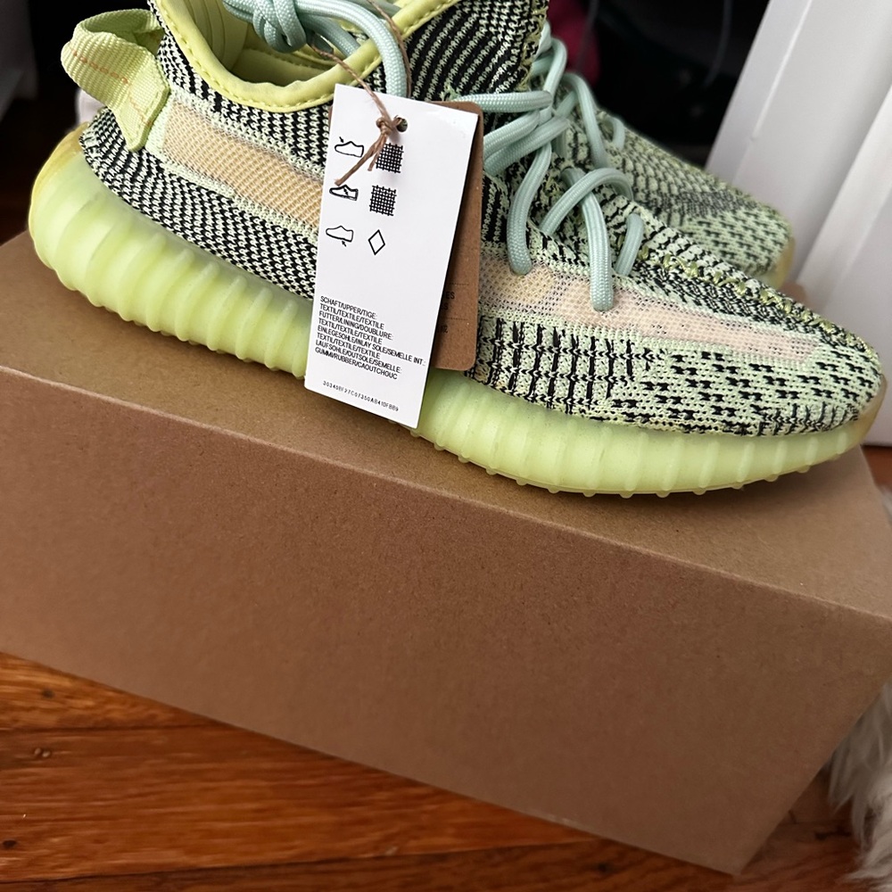 COPY - Adidas Yeezy Boost 350 V2 Sneakers